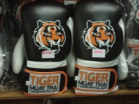 Tiger Muay Thai Gloves , Thailand