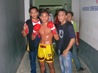 Muay Thai fighter before his fight.